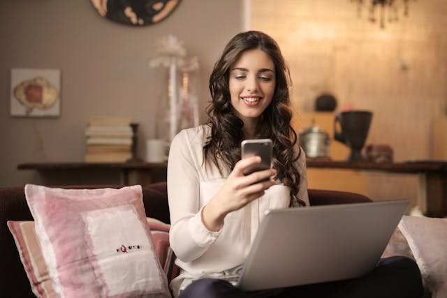 Using SMS Marketing to Connect Commercial Real Estate Brokers with Serious Investors and Tenants