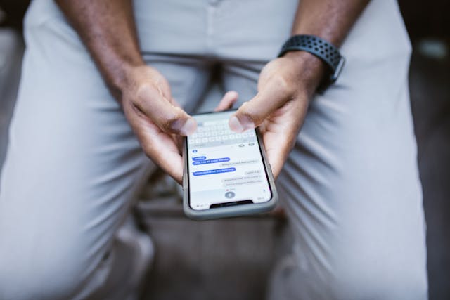 More Than a Reminder: Using SMS Marketing to Build Stronger Batting Cage and Coaching Programs