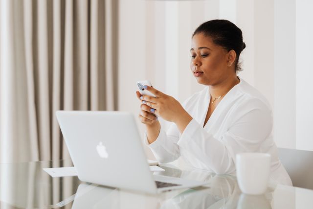 The Fastest Way to Reach Homeowners: SMS Marketing for Roofing and Gutter Services